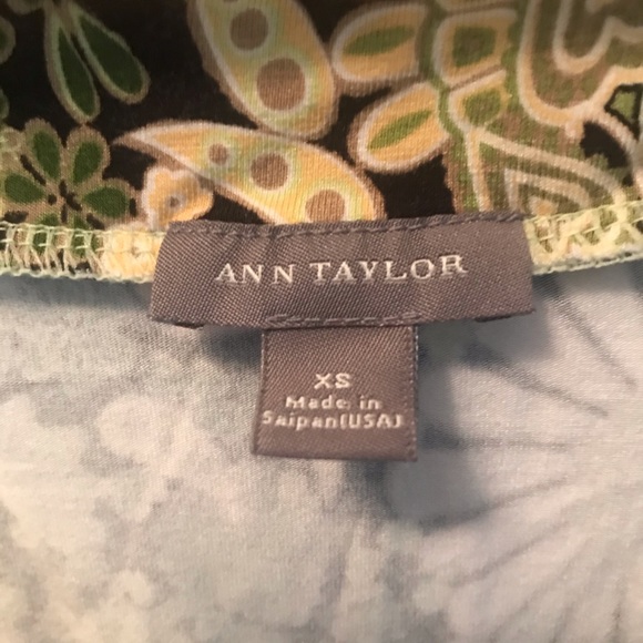 Ann Taylor sleeveless top - Picture 4 of 6